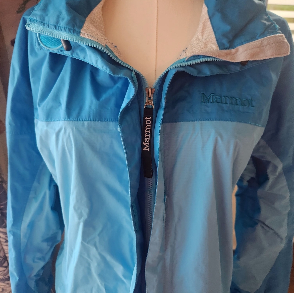 Marmot Two-Tone Turquoise Hooded Rain Jacket - Picture 6 of 7